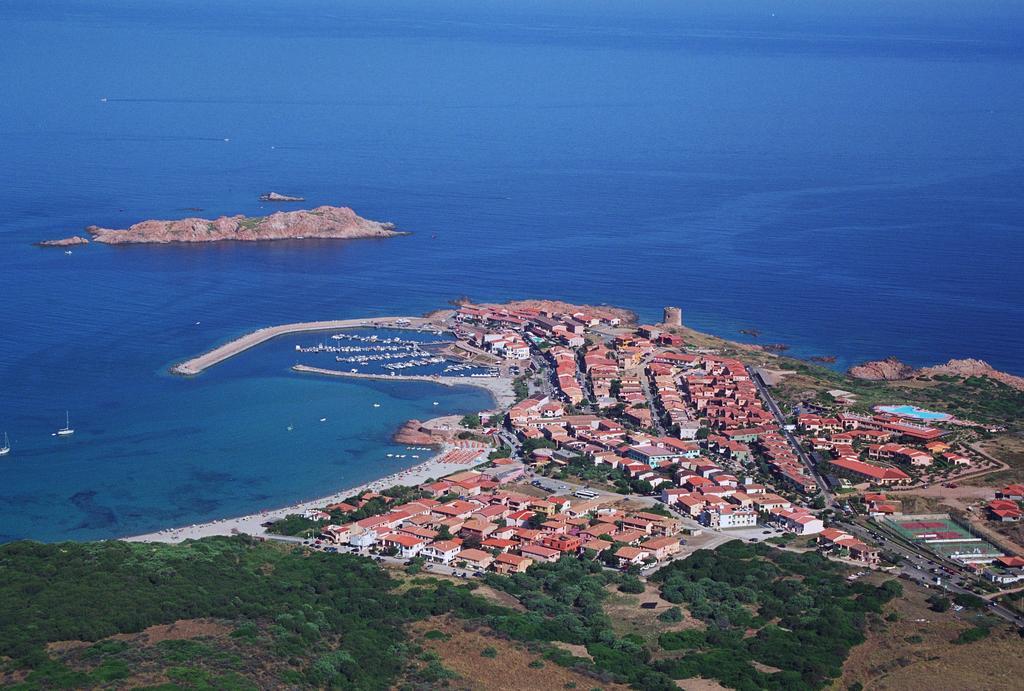Isola Rossa Appartamenti Superior מראה חיצוני תמונה